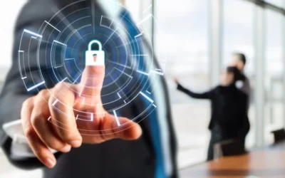 artica+i digitalización: imagen para ilustrar "Consultoría para la integración y automatización de procesos" dentro del servicio "Estudios de Madurez Digital. Consultoría TICS" mostrando un primer plano de un portátil con una proyección de documentos virtual