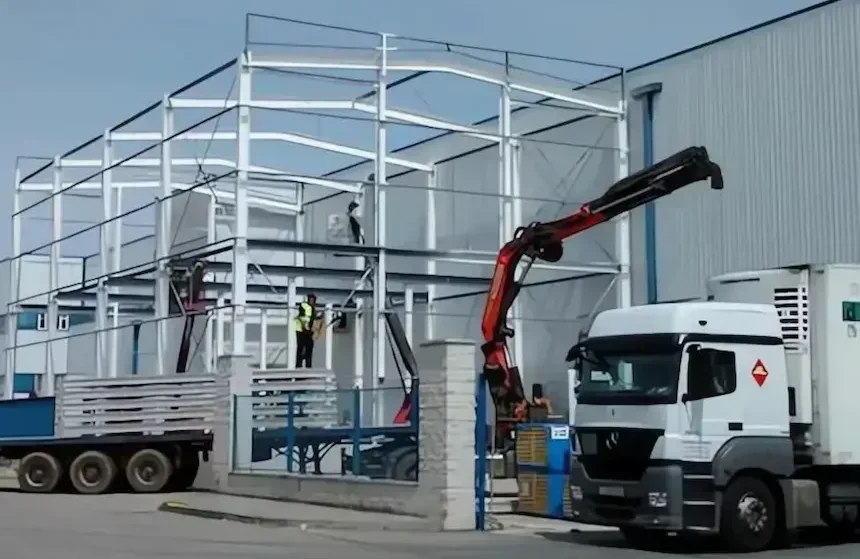 articai | CARPISA FOODS. Reforma integral y ampliación de una planta de la industria cárnica especializada en la elaboración de hamburguesas y otros preparados en Griñón (Madrid)